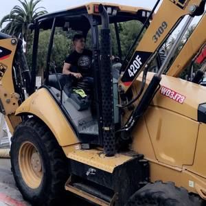 Meet your Posher, Fernando